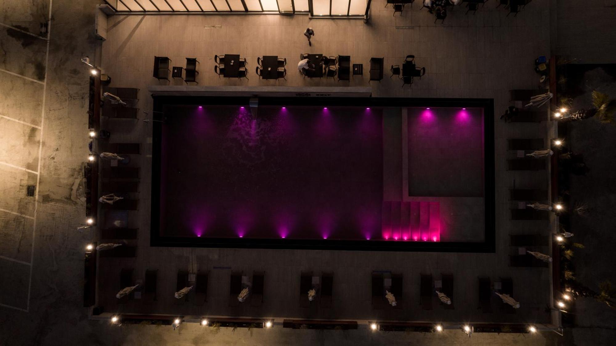 Bolt Boutique Hotel Lezhe Exterior photo