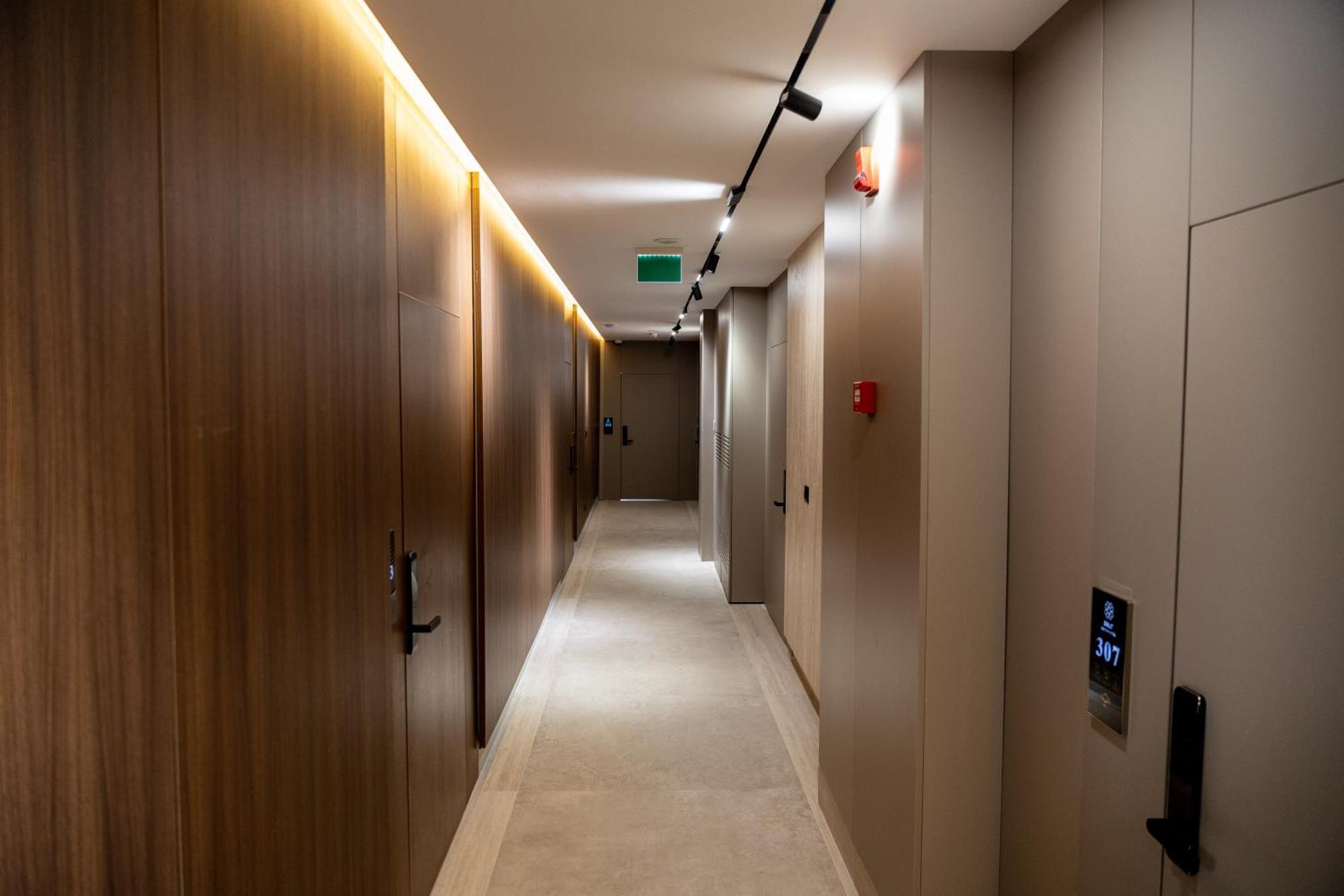 Bolt Boutique Hotel Lezhe Exterior photo